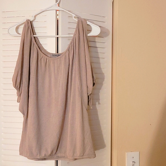5/$25 Charlotte Russe Size M woman's top - Picture 2 of 8